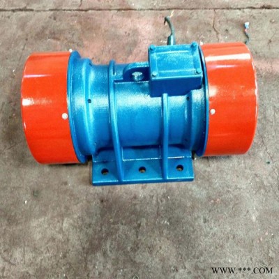廠家生產(chǎn)TZD41-6C振動(dòng)電機(jī) 振動(dòng)電機(jī) 臥式 TZD系列振動(dòng)電機(jī)