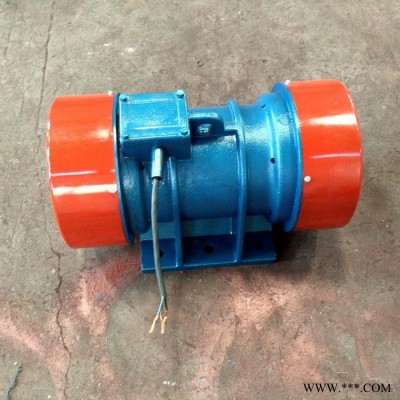 廠家生產(chǎn)TZD71-6C振動(dòng)電機(jī) 振動(dòng)電機(jī) 臥式 TZD系列振動(dòng)電機(jī)