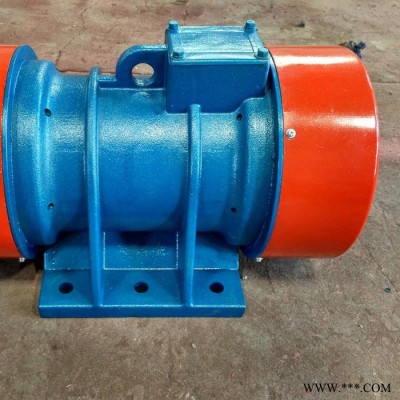 廠家生產(chǎn)TZD61-6C振動(dòng)電機(jī) 振動(dòng)電機(jī) 臥式 TZD系列振動(dòng)電機(jī)