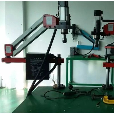 伺服電機系統(tǒng)攻絲機支架