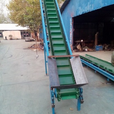 爬坡?lián)踹呡斔蜋C(jī)防爆電機(jī) 手搖升降膠帶機(jī)