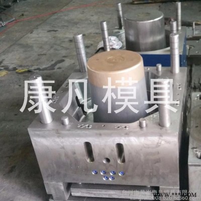 塑料桶模具，20升油桶模具用多大注塑機(jī)生產(chǎn)合適 油漆桶模具制造廠 機(jī)油桶模具