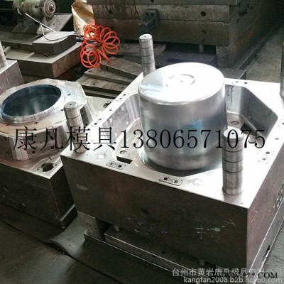 供應(yīng)塑料油漆桶模具，注塑桶模具 10升包裝桶模具油桶 9.5公斤防凍液桶開模具價格