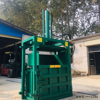 啟碩牌棉花殼壓塊機(jī)廠家  立式液壓油漆桶壓扁機(jī)價(jià)格 油漆桶壓扁機(jī)