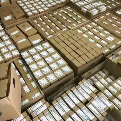 6SL3040-1LA00-0AA0，西門子變頻器  伺服變頻器  西門子工程變頻器  西門子SIMOVERT 主驅(qū)動