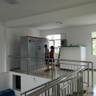 160KW 變頻器控制柜，160KW國產(chǎn)水泵變頻柜，160KW水泵變頻柜，160KW水泵軟啟動柜，160KW變頻供水控制