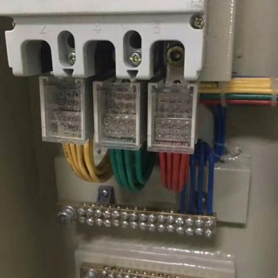 正泰開(kāi)關(guān)柜 XL-21動(dòng)力柜 工地一級(jí)配電箱 吊塔配電箱 三角架配電箱 二級(jí)配電箱 三級(jí)配電箱