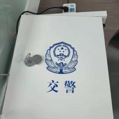 智能配電箱 卡口匯聚監(jiān)控配電箱 大型落地式智能配電箱 宏波視訊運維落地監(jiān)控智能配電箱 智能監(jiān)控箱