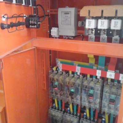 一級配電箱、二級配電箱、三級配電箱