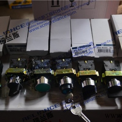 瑞蘭斯供應(yīng)工程機(jī)械配件XS182J壓路機(jī)  電器控制開關(guān) 860107994