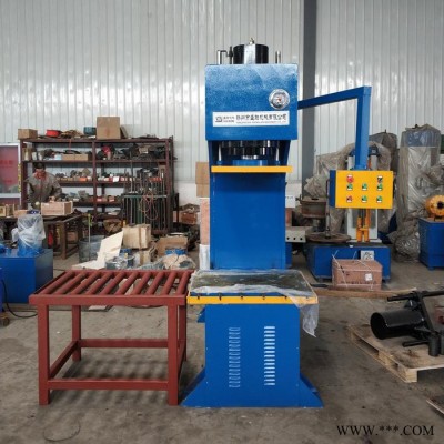 盛豐供應(yīng)單柱油壓機(jī) 虎口式液壓機(jī) 單臂大噸位200噸壓力機(jī)