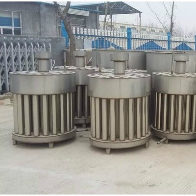 供應榆林小型蒸酒設備制造商 固態(tài)釀酒設備廠家加工L