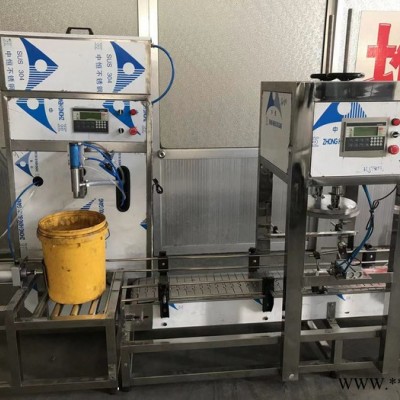 廠家定制多種型號(hào)灌裝機(jī) 油脂灌裝機(jī)|食用油灌裝機(jī)|滄獅