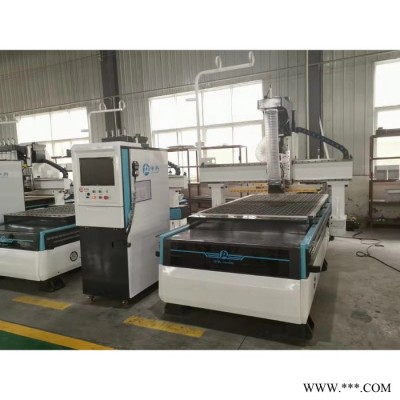 濟南數(shù)控加工中心 濟南數(shù)控設(shè)備直排換刀加工中心**