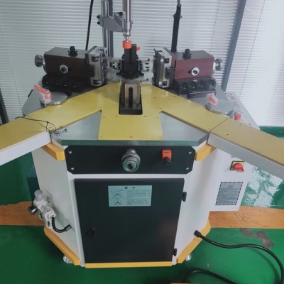 SETH賽斯SETH-SLA-160 門窗加工設備 160重型組角機 系統(tǒng)門窗組角機