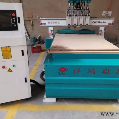 拉米諾工藝加工設(shè)備高端定制數(shù)控開料機
