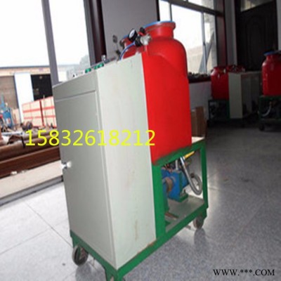聚氨酯發(fā)泡機(jī)加工設(shè)備 高壓聚氨酯泡沫發(fā)泡機(jī)價格
