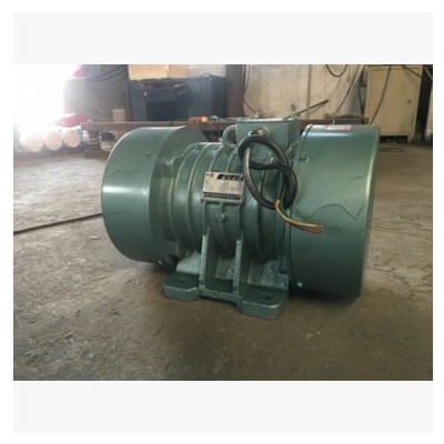 VB-32154-W振動電機(jī) 380V 1.5KW 31.5KN臥式三相異步震動電機(jī)