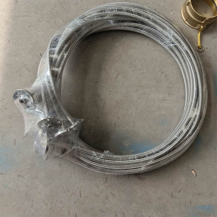 金屬軟管現(xiàn)場實拍