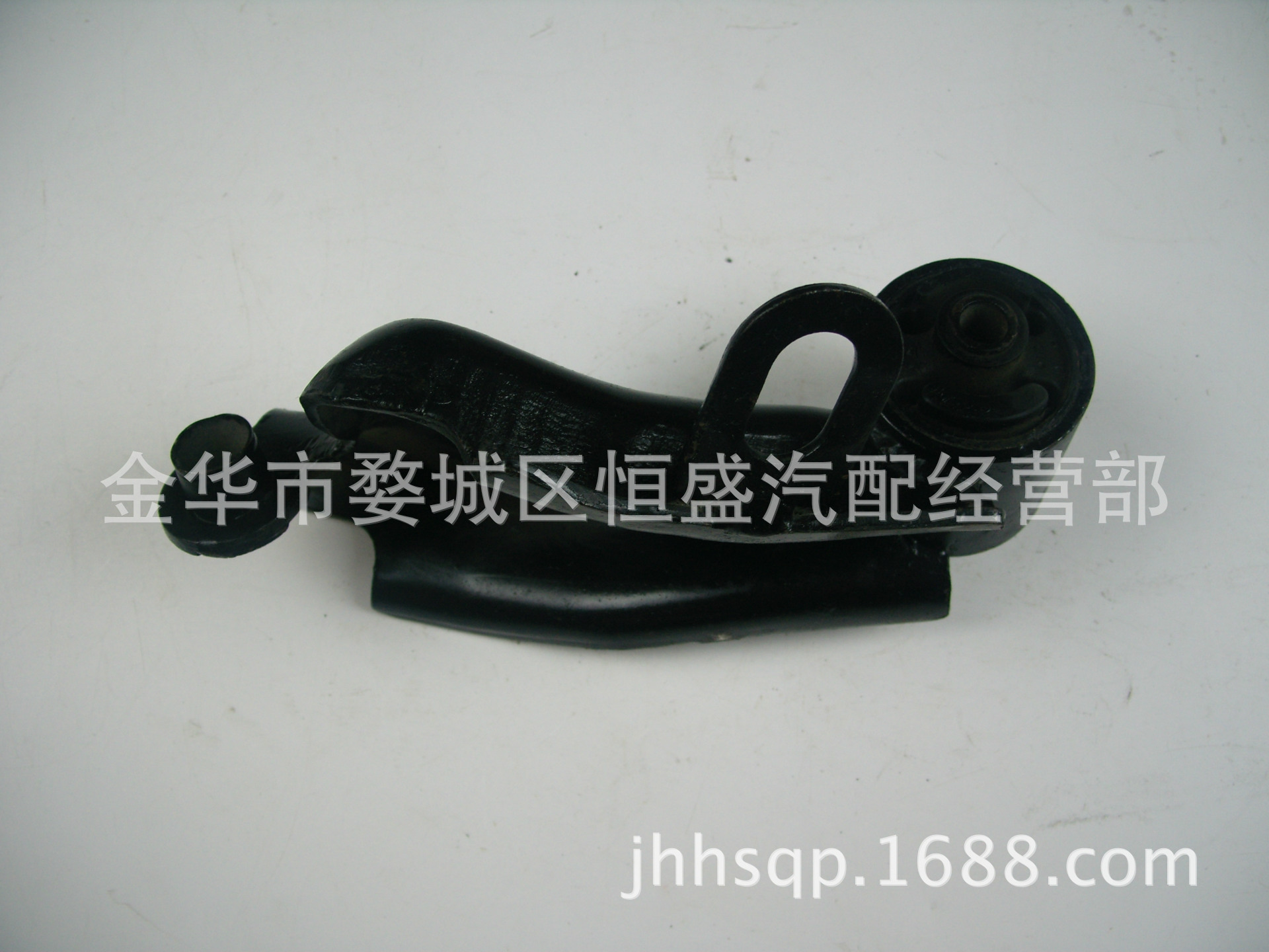 北斗星變速箱安裝支架 (2)
