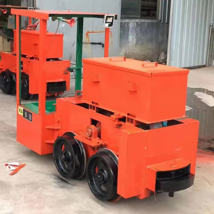 路平機(jī)械 生產(chǎn)礦用電機(jī)車 井下電機(jī)車