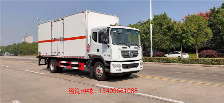 油漆涂料4米廂式車 桶裝油漆涂料車配置