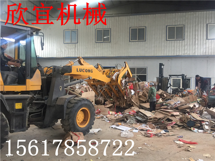 120型多功能臥室廢紙箱打包機(jī) 易拉罐打包機(jī) 秸稈玉米打包機(jī)客戶(hù)現(xiàn)場(chǎng)圖片