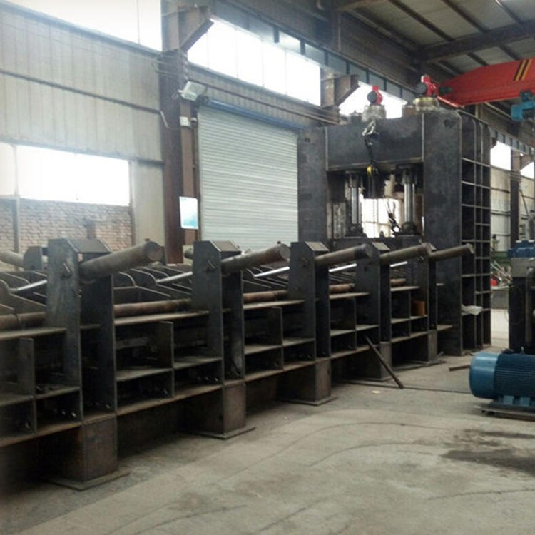 豫曉重工廠家生產(chǎn)Q43-200型剪切機(jī)油漆桶剪切機(jī)鐵皮剪切機(jī)