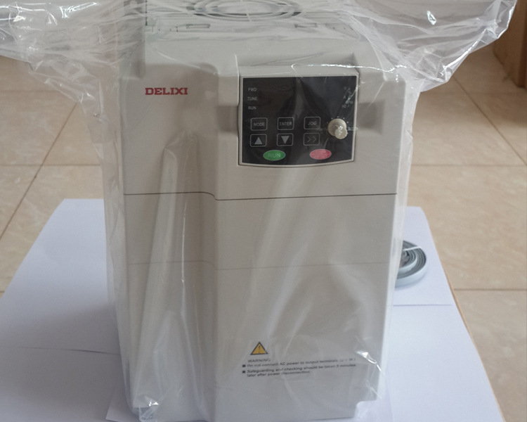 變頻器16