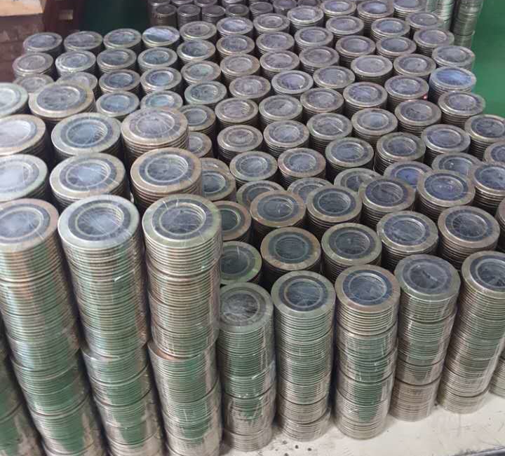 加盲板316L帶內(nèi)外環(huán)金屬纏繞墊 金屬密封件液壓密封件墊片