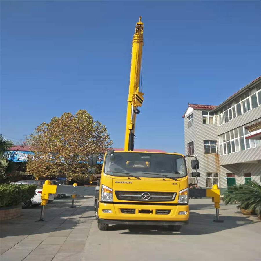 眉山汽車吊車型號規(guī)格    修汽車吊架總成圖    汽車吊架梁方案    汽車吊環(huán)廠家  大量現(xiàn)貨