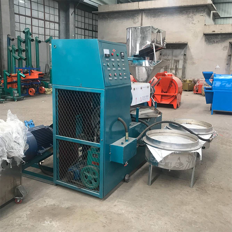 **胡麻榨油機(jī) 山茶籽螺旋榨油機(jī) 電器控制、自動(dòng)加熱