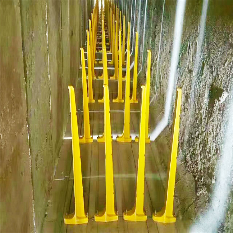 電纜平臺(tái)支架  阿里電纜溝電纜固定支架  優(yōu)樂邦價(jià)格