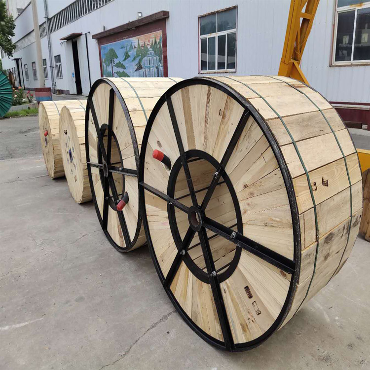 交聯(lián)電力電纜 YJV22-4*70 廠家報價