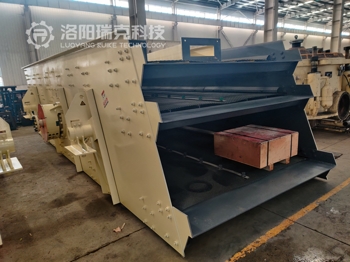 3YA3060振動(dòng)篩002.jpg
