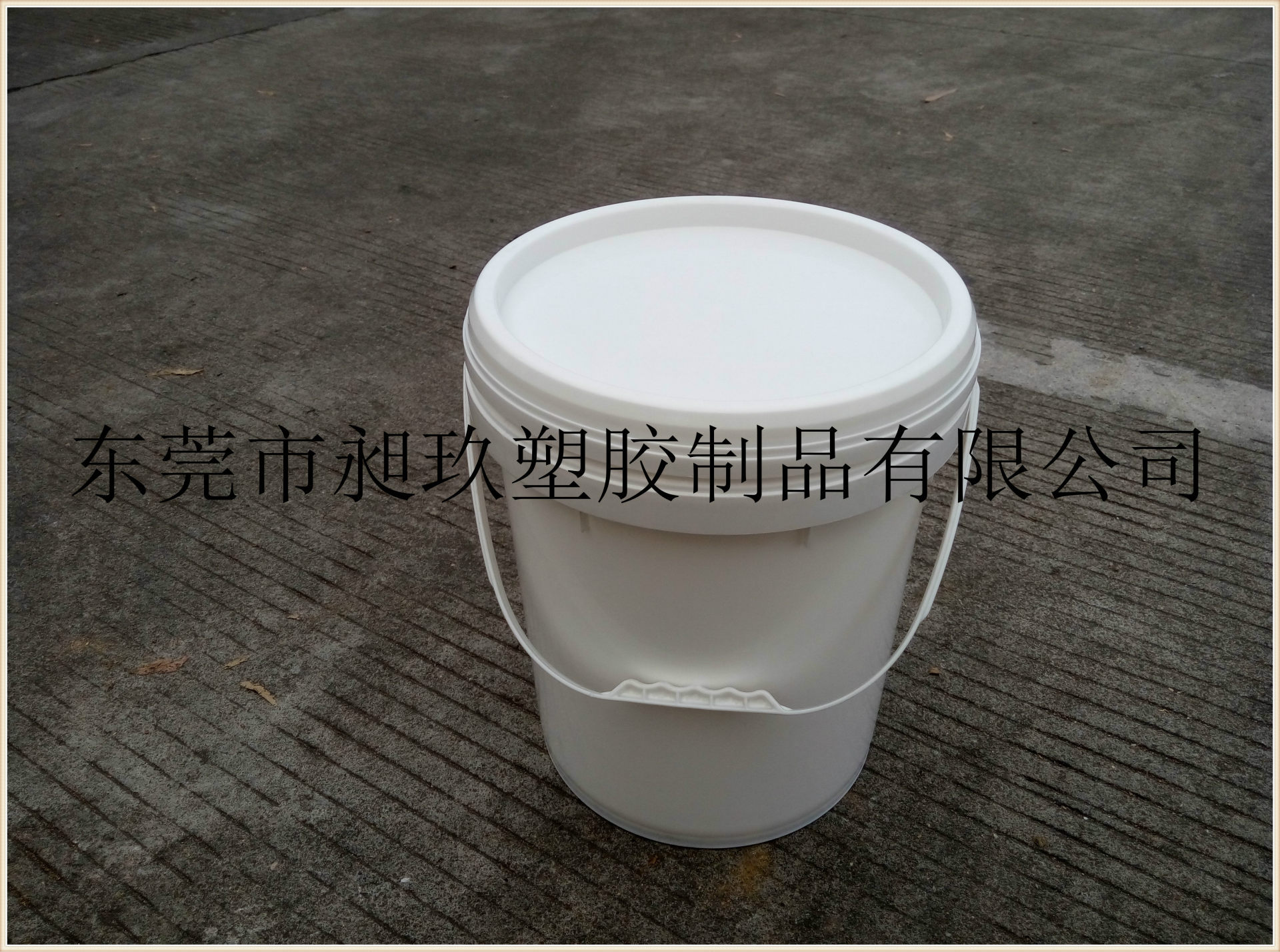 18LF白易拉桶 (1)