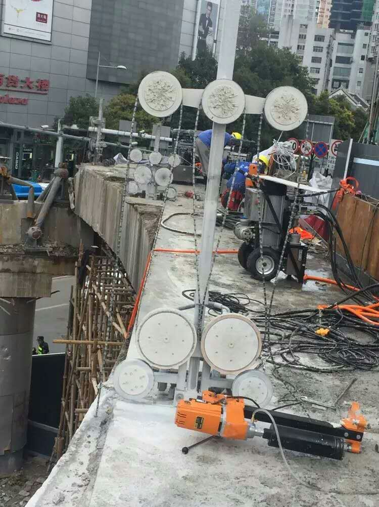 獲嘉混凝土橋梁靜力切割設(shè)備