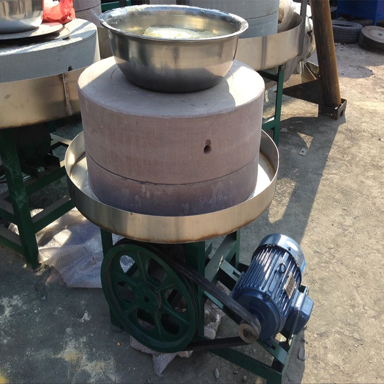 廠家生產(chǎn) 玉米雜糧電動(dòng)石磨磨粉機(jī) 面粉加工設(shè)備石磨面粉加工設(shè)備